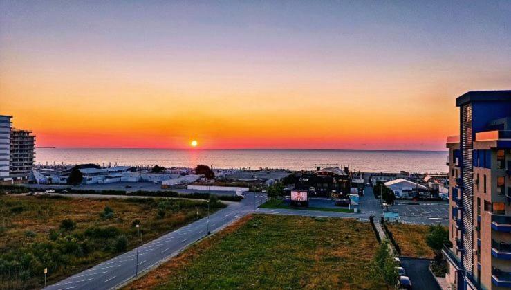 Apartament Carina Summerland Mamaia Ngoại thất bức ảnh